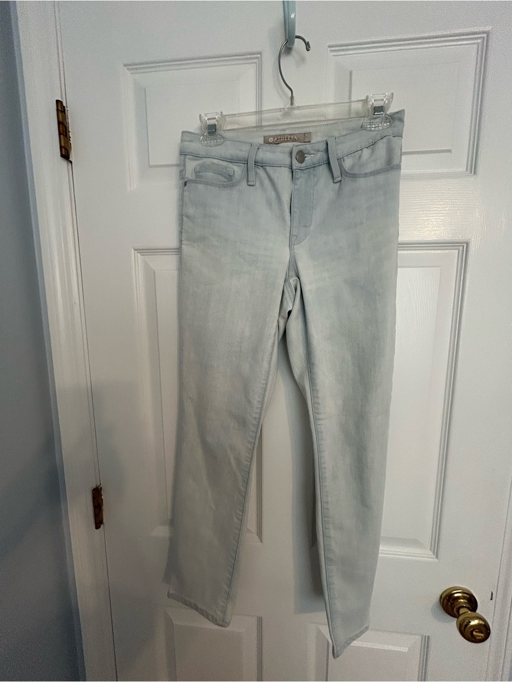 Athleta Light Wash Women’s Jeans with Sculptek Sz 4